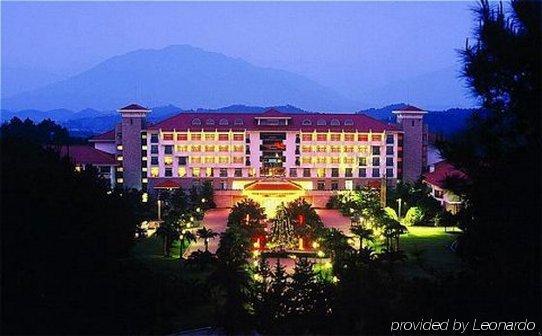 Merryland Resort 桂林 外观 照片